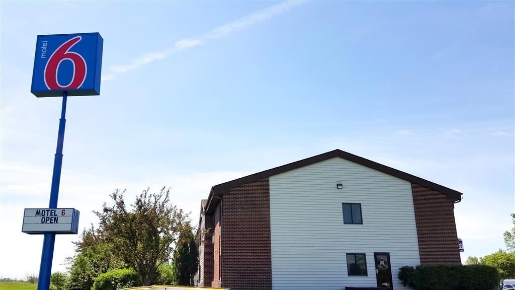 Motel 6-Saukville, Wi Екстер'єр фото