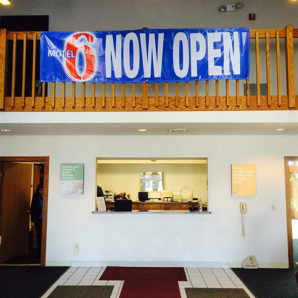 Motel 6-Saukville, Wi Інтер'єр фото