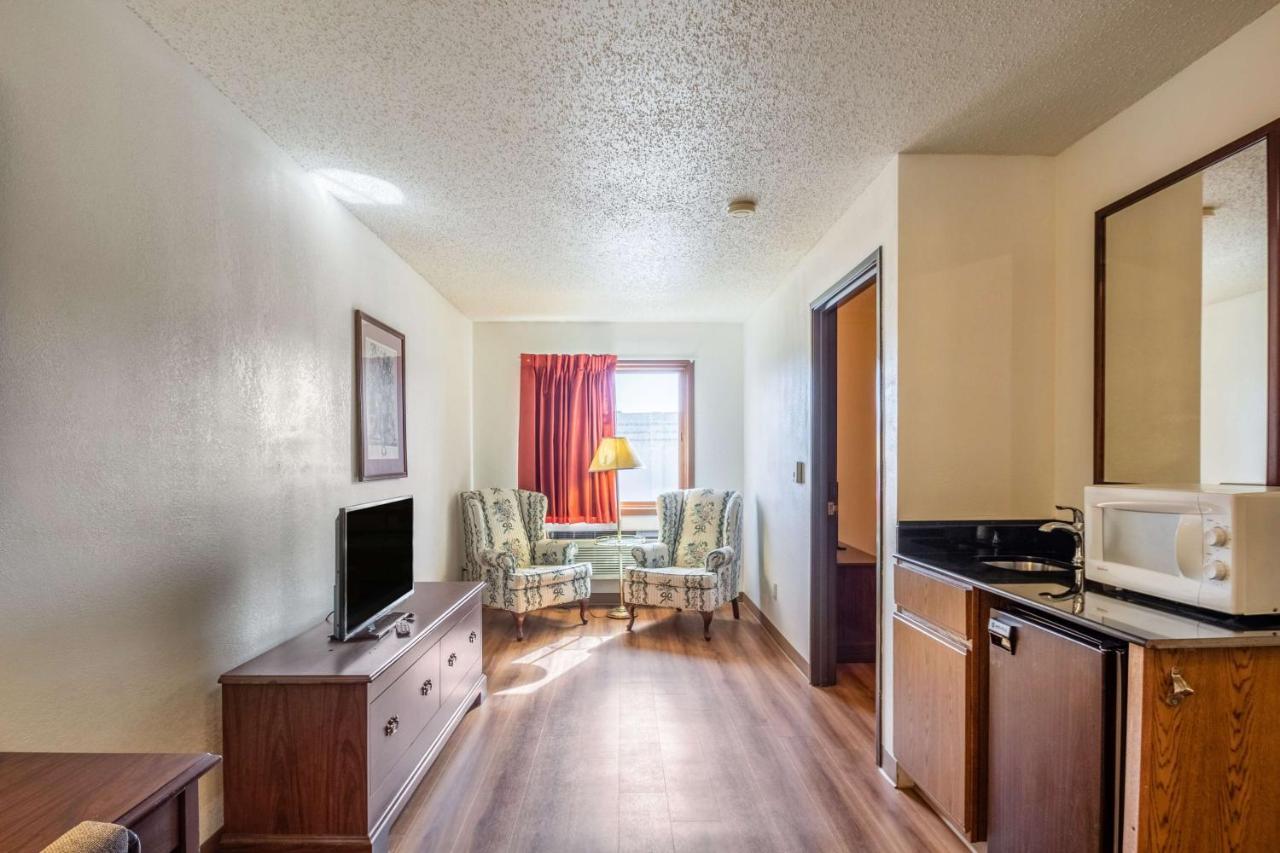 Motel 6-Saukville, Wi Екстер'єр фото